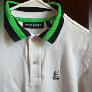 Like new polo with the bunny logo